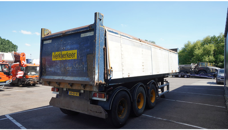 Renders 3 AXLE TIPPER TRAILER - Kipper Auflieger: das Bild 5 Renders 3 AXLE TIPPER TRAILER - Kipper Auflieger: das Bild 5