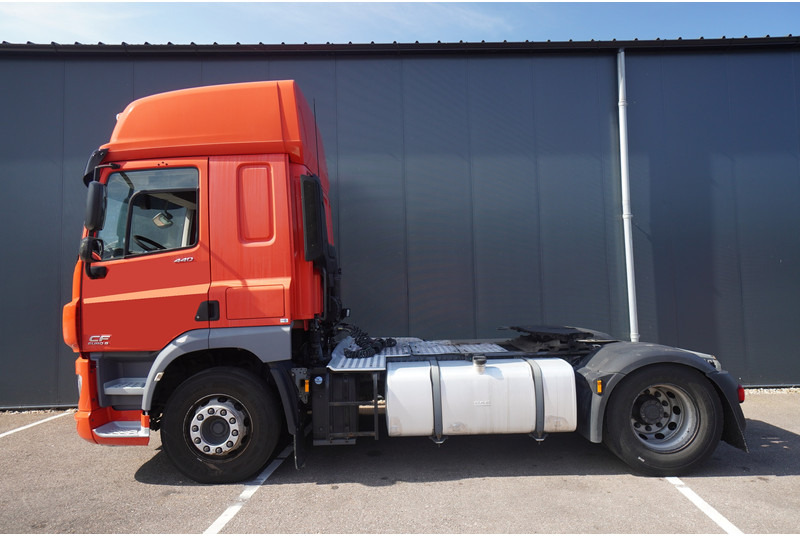 DAF CF 440 717.100KM - Sattelzugmaschine: das Bild 1 DAF CF 440 717.100KM - Sattelzugmaschine: das Bild 1