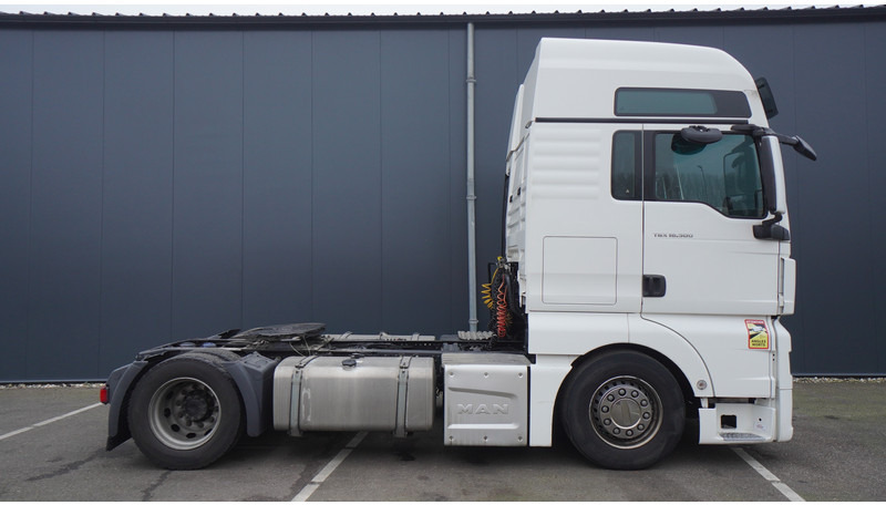 MAN TGX 18.500 XXL MEGA 752.000KM - Sattelzugmaschine: das Bild 2 MAN TGX 18.500 XXL MEGA 752.000KM - Sattelzugmaschine: das Bild 2