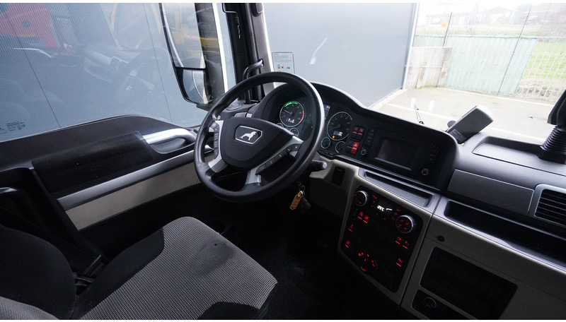 MAN TGX 18.500 XXL MEGA 752.000KM - Sattelzugmaschine: das Bild 5 MAN TGX 18.500 XXL MEGA 752.000KM - Sattelzugmaschine: das Bild 5