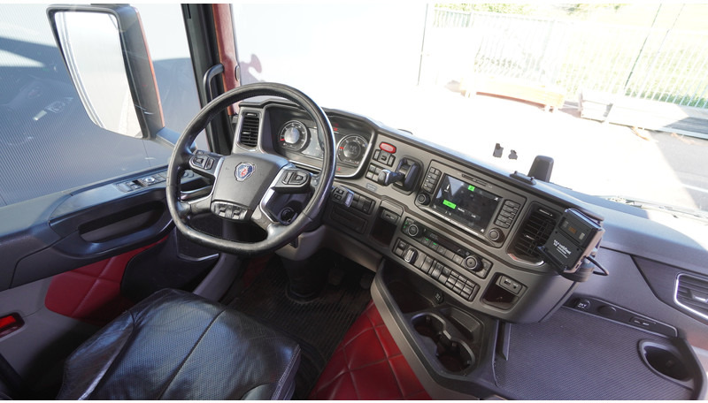 Scania R 450 TOPLINE EURO 6 RETARDER - Sattelzugmaschine: das Bild 5 Scania R 450 TOPLINE EURO 6 RETARDER - Sattelzugmaschine: das Bild 5
