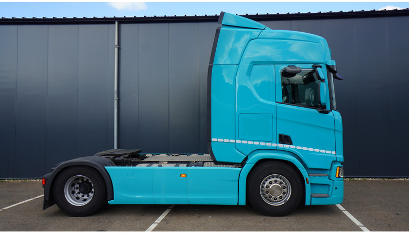 Scania R 450 TOPLINE EURO 6 RETARDER - Sattelzugmaschine: das Bild 2 Scania R 450 TOPLINE EURO 6 RETARDER - Sattelzugmaschine: das Bild 2