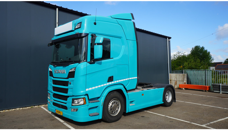 Scania R 450 TOPLINE EURO 6 RETARDER - Sattelzugmaschine: das Bild 3 Scania R 450 TOPLINE EURO 6 RETARDER - Sattelzugmaschine: das Bild 3