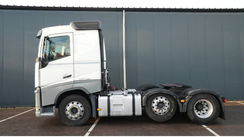 Volvo FH 420 6X2 ADR 881.000KM - Sattelzugmaschine: das Bild 1 Volvo FH 420 6X2 ADR 881.000KM - Sattelzugmaschine: das Bild 1