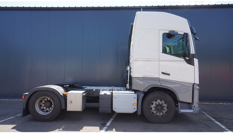 Volvo FH 420 ADR GLOBETROTTER EURO 6 864.000KM - Sattelzugmaschine: das Bild 2 Volvo FH 420 ADR GLOBETROTTER EURO 6 864.000KM - Sattelzugmaschine: das Bild 2