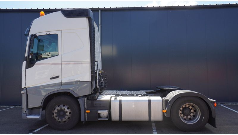 Volvo FH 420 ADR GLOBETROTTER EURO 6 864.000KM - Sattelzugmaschine: das Bild 1 Volvo FH 420 ADR GLOBETROTTER EURO 6 864.000KM - Sattelzugmaschine: das Bild 1