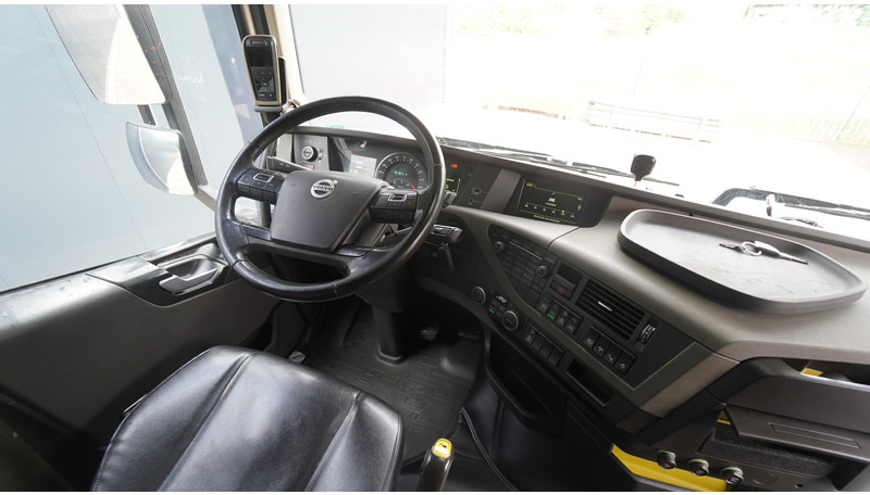 Volvo FH16 750 8X4 260T 683.000KM - Sattelzugmaschine: das Bild 5 Volvo FH16 750 8X4 260T 683.000KM - Sattelzugmaschine: das Bild 5