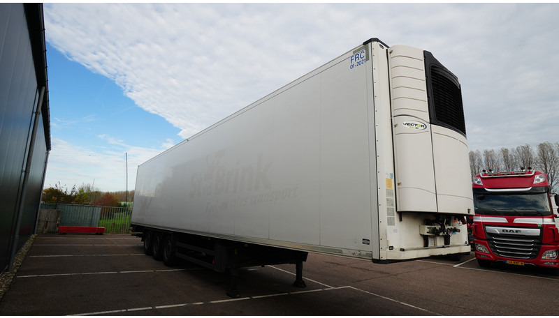 Schmitz Cargobull 3 AXLE FRIGO TRAILER - Kühlkoffer Auflieger: das Bild 3 Schmitz Cargobull 3 AXLE FRIGO TRAILER - Kühlkoffer Auflieger: das Bild 3