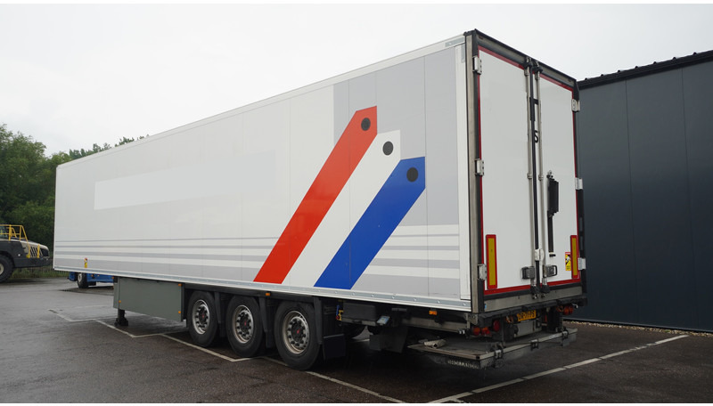 Schmitz Cargobull 3 AXLE FRIGO TRAILER WITH THERMO KING SLX I - Kühlkoffer Auflieger: das Bild 5 Schmitz Cargobull 3 AXLE FRIGO TRAILER WITH THERMO KING SLX I - Kühlkoffer Auflieger: das Bild 5