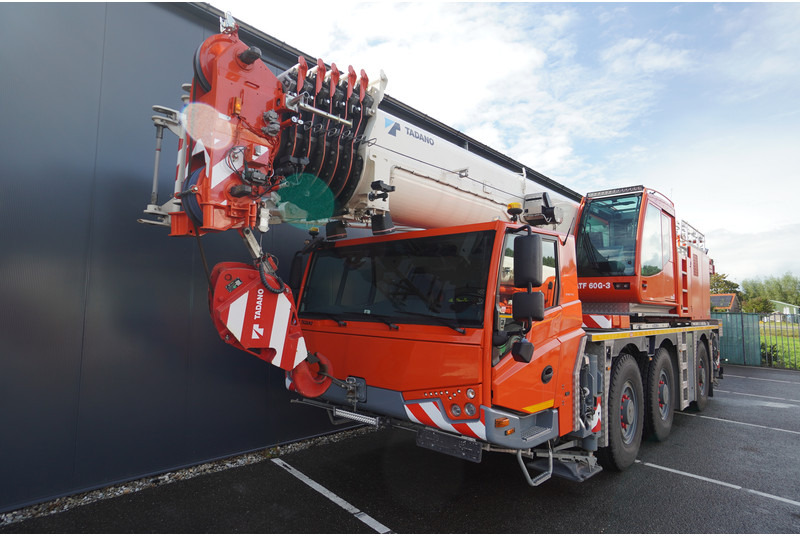 Tadano-Faun ATF60G-3 6X6X6 WITH JIB - Autokran: das Bild 2 Tadano-Faun ATF60G-3 6X6X6 WITH JIB - Autokran: das Bild 2