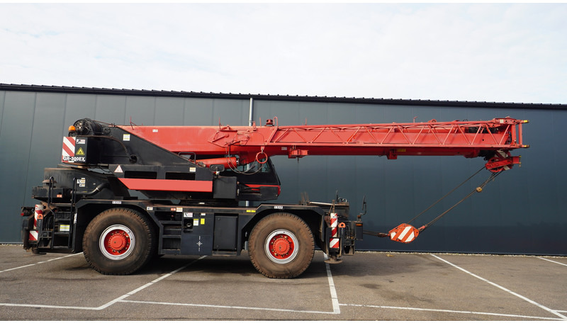 Tadano-Faun GR-300EX WITH JIB 4X4X4 ROUGH TERRAIN CRANE - Autokran: das Bild 2 Tadano-Faun GR-300EX WITH JIB 4X4X4 ROUGH TERRAIN CRANE - Autokran: das Bild 2