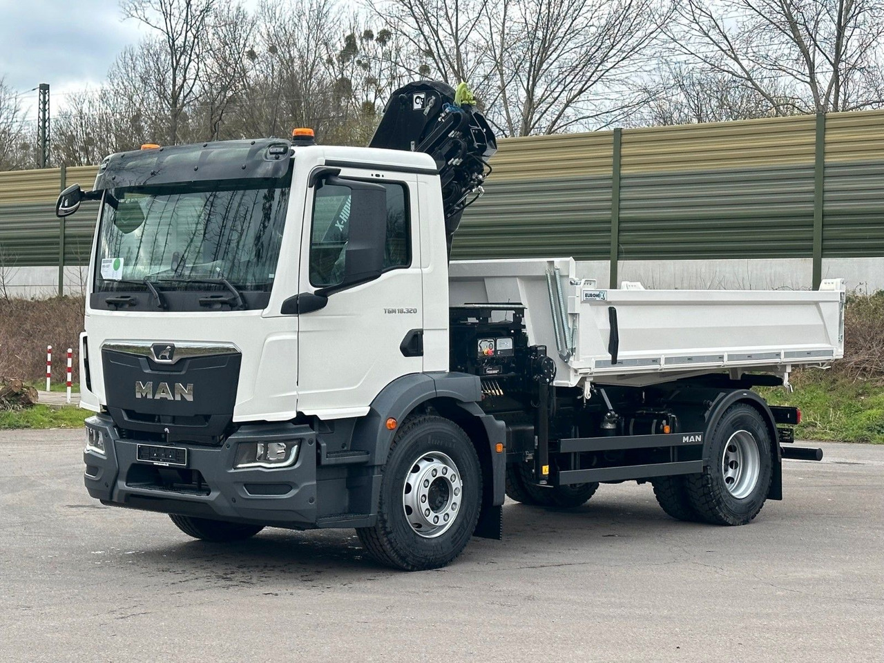 MAN TGM 18.320 4x2 Euro6e Hiab X-HiDuo 138DS-3 - Kipper, Autokran: das Bild 4 MAN TGM 18.320 4x2 Euro6e Hiab X-HiDuo 138DS-3 - Kipper, Autokran: das Bild 4