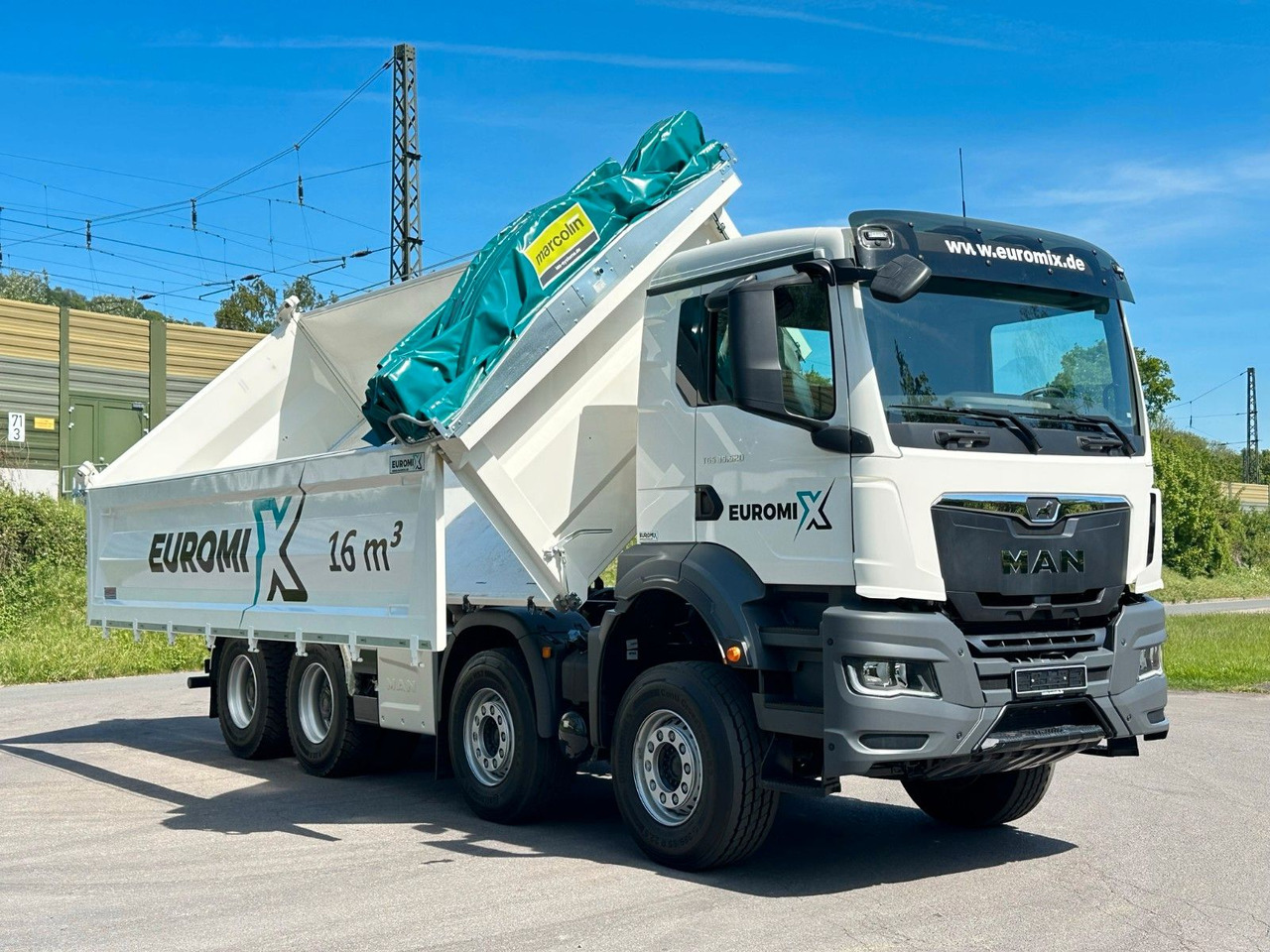 Kipper MAN TGS 35.520 8x4 EuromixMTP 3-Seiten-Kipper: das Bild 18