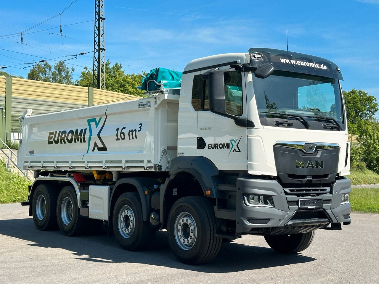 Kipper MAN TGS 35.520 8x4 EuromixMTP 3-Seiten-Kipper: das Bild 7