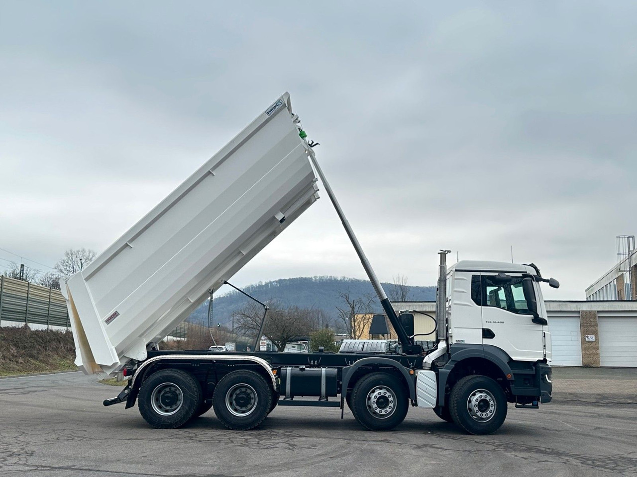 Kipper MAN TGS 41.400 8x4 / EUROMIX MTP 20m³/ EURO 5: das Bild 13