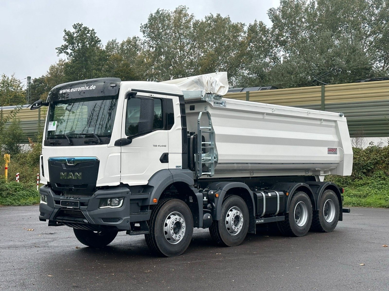 MAN TGS 41.440 BB 8X4 Euromix Mulden Kipper HARDOX - Kipper: das Bild 2 MAN TGS 41.440 BB 8X4 Euromix Mulden Kipper HARDOX - Kipper: das Bild 2