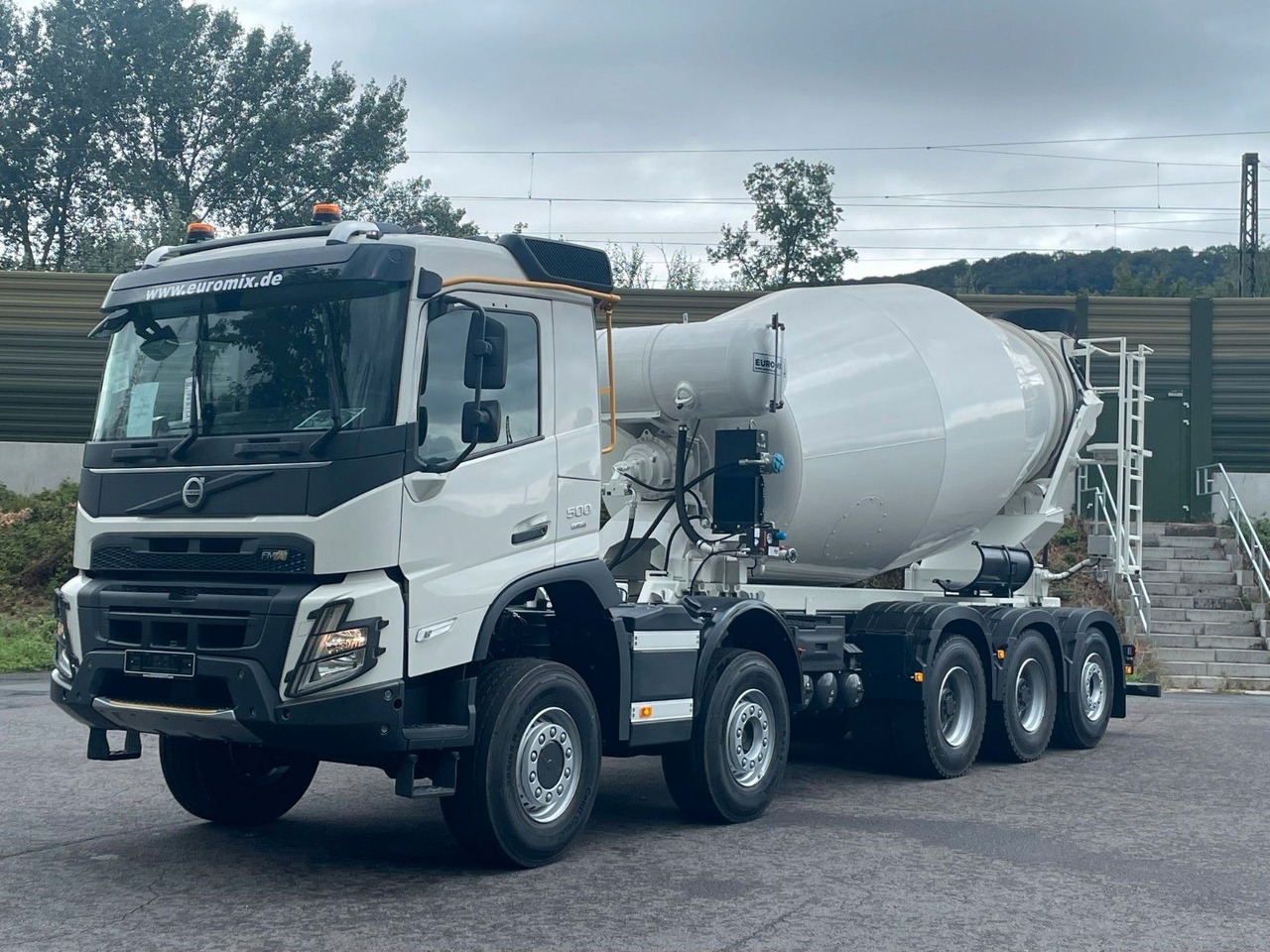 Volvo FMX 500 10x4 / Euromix MTP EM 12 R Euro 6e - Fahrmischer: das Bild 1 Volvo FMX 500 10x4 / Euromix MTP EM 12 R Euro 6e - Fahrmischer: das Bild 1
