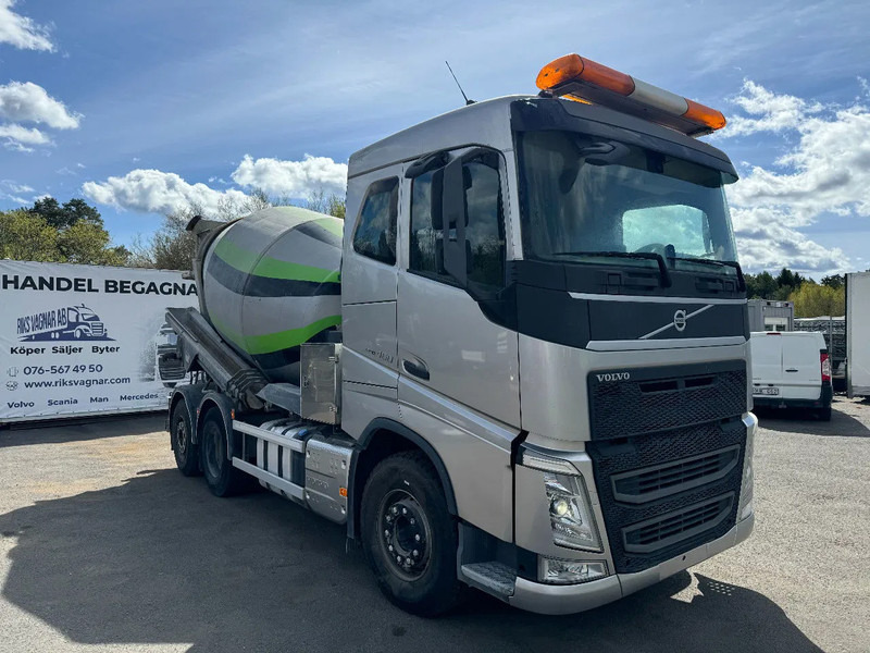 Volvo FH 460 6x2*4, Euro 6, Mixer with Hydraulic-slide, 2013 - Fahrmischer: das Bild 1 Volvo FH 460 6x2*4, Euro 6, Mixer with Hydraulic-slide, 2013 - Fahrmischer: das Bild 1