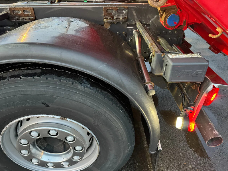 Kipper, Autokran Volvo FMX 410 6x2*4, Tipper & Crane, 2015: das Bild 11