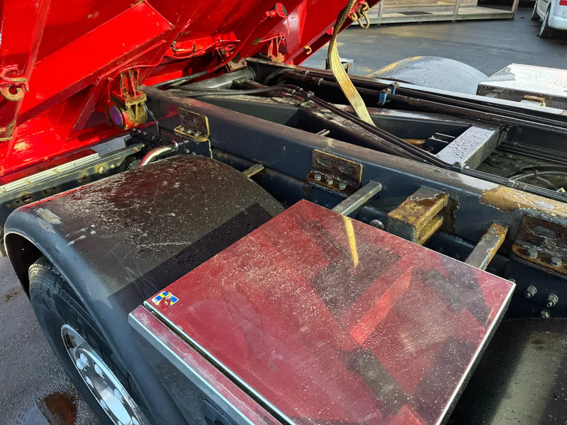 Kipper, Autokran Volvo FMX 410 6x2*4, Tipper & Crane, 2015: das Bild 17