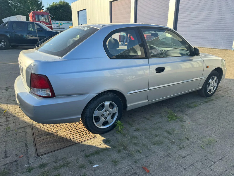 Hyundai Accent **PETROL-ESSENCE-BELGIUM CAR** - PKW: das Bild 4 Hyundai Accent **PETROL-ESSENCE-BELGIUM CAR** - PKW: das Bild 4