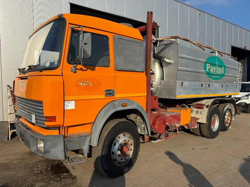 Iveco Turbostar 190.30 **6X2-FULL STEEL-VACUUMTRUCK-VIDANGEUR** - Saug-/ Spülfahrzeug: das Bild 1 Iveco Turbostar 190.30 **6X2-FULL STEEL-VACUUMTRUCK-VIDANGEUR** - Saug-/ Spülfahrzeug: das Bild 1