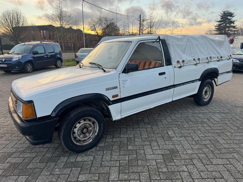 Mazda B-serie **B2200-DIESEL** - PKW: das Bild 1 Mazda B-serie **B2200-DIESEL** - PKW: das Bild 1