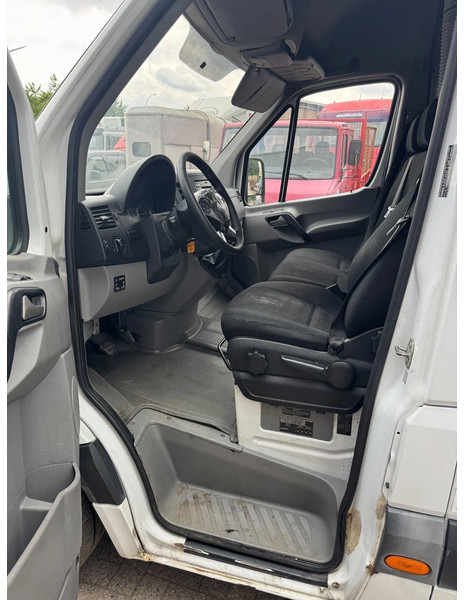 Kühltransporter Mercedes-Benz Sprinter 311 **COOLING FOR MEDICATION TRANSPORT-EURO6B-AIRCO**: das Bild 7