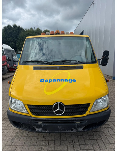 Mercedes-Benz Sprinter **616CDI-AUTOTRANSPORTER + WINCH** - Autotransporter LKW: das Bild 3 Mercedes-Benz Sprinter **616CDI-AUTOTRANSPORTER + WINCH** - Autotransporter LKW: das Bild 3