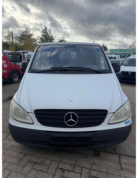 Mercedes-Benz Vito **109-EURO 4-AC** - Kleintransporter: das Bild 2 Mercedes-Benz Vito **109-EURO 4-AC** - Kleintransporter: das Bild 2
