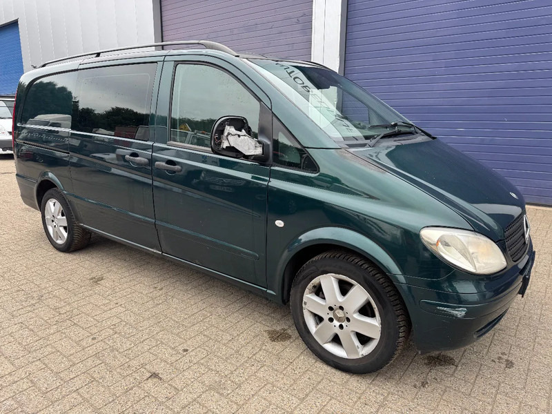 Mercedes-Benz Vito **111CDI-6SEATS-AUTOMATIC** - Kleintransporter, Transporter mit Doppelkabine: das Bild 3 Mercedes-Benz Vito **111CDI-6SEATS-AUTOMATIC** - Kleintransporter, Transporter mit Doppelkabine: das Bild 3
