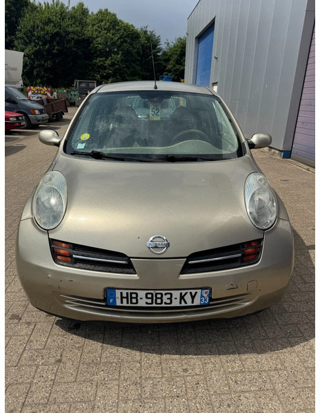 Nissan Micra **PETROL-ESSENCE-AIRCO** - Limousine: das Bild 2 Nissan Micra **PETROL-ESSENCE-AIRCO** - Limousine: das Bild 2