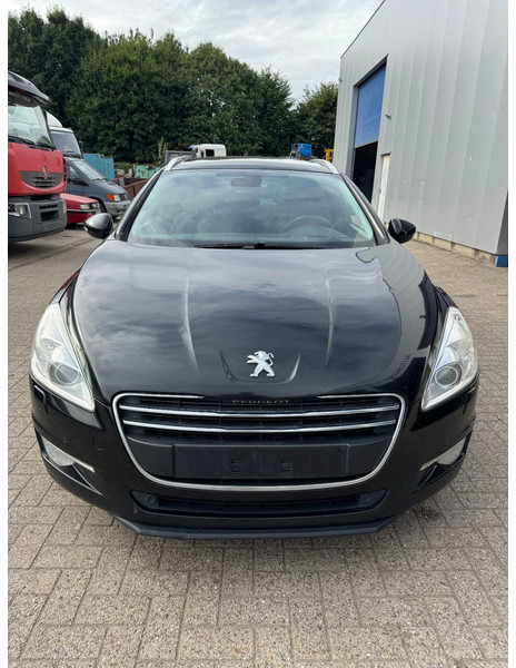 Peugeot 508 **2.0HDI-100Kw** - PKW: das Bild 2 Peugeot 508 **2.0HDI-100Kw** - PKW: das Bild 2