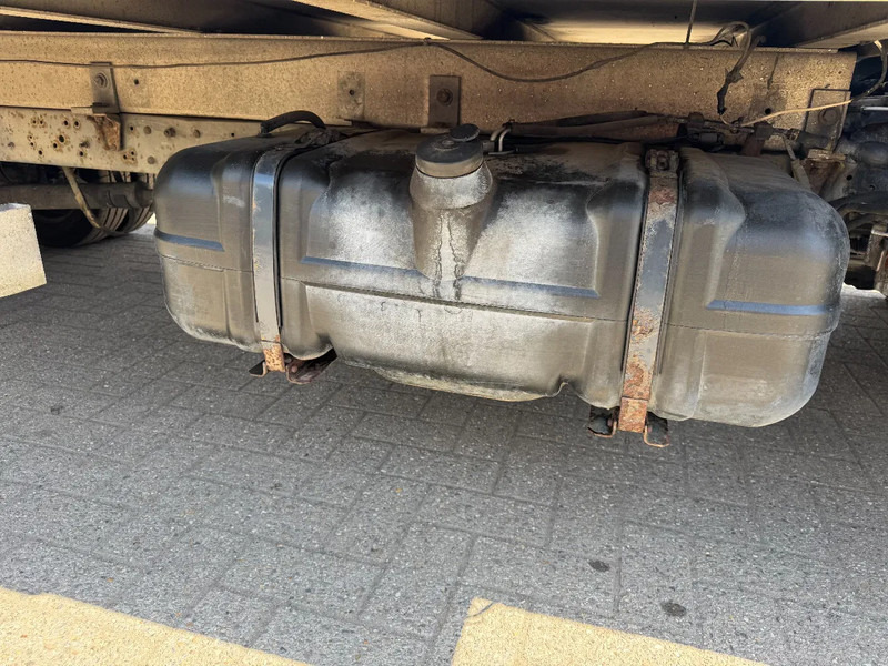 Renault Maxity 130 - Koffer Transporter: das Bild 4 Renault Maxity 130 - Koffer Transporter: das Bild 4