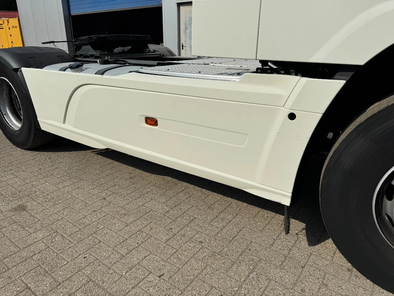 DAF XF 510 **EURO 6-CLEAN TRUCK** - Sattelzugmaschine: das Bild 4 DAF XF 510 **EURO 6-CLEAN TRUCK** - Sattelzugmaschine: das Bild 4