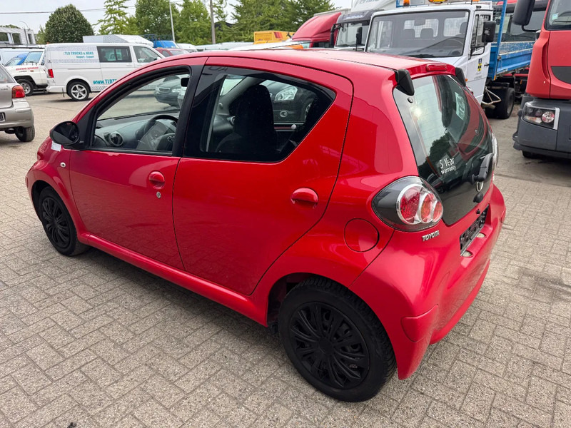 Schrägheck Toyota Aygo **5DOORS-BELGIAN CAR**: das Bild 6
