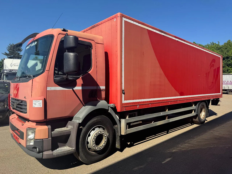 Volvo FL 240 **MANUAL GEARBOX-BELGIAN TRUCK** - Koffer LKW: das Bild 1 Volvo FL 240 **MANUAL GEARBOX-BELGIAN TRUCK** - Koffer LKW: das Bild 1