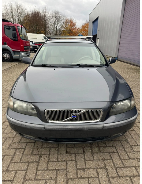 Volvo V70 V70 - PKW: das Bild 3 Volvo V70 V70 - PKW: das Bild 3