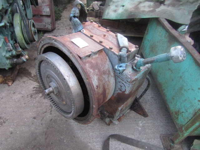 AUGO GEARBOX MODEL SP600E-Y SERIAL NO 154873 EX SHMIDT SNOW BLOWER - Getriebe für Baumaschine: das Bild 1 AUGO GEARBOX MODEL SP600E-Y SERIAL NO 154873 EX SHMIDT SNOW BLOWER - Getriebe für Baumaschine: das Bild 1