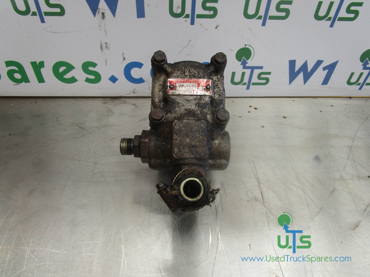 CAT C10 / C12 ZF POWER STEERING PUMP P/NO 7685955729 - Lenkung für LKW: das Bild 1 CAT C10 / C12 ZF POWER STEERING PUMP P/NO 7685955729 - Lenkung für LKW: das Bild 1
