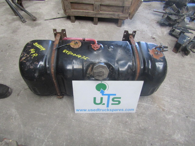 ISUZU NQR STEEL FUEL TANK P/NO 8980006475 - Kraftstofftank für LKW: das Bild 1 ISUZU NQR STEEL FUEL TANK P/NO 8980006475 - Kraftstofftank für LKW: das Bild 1