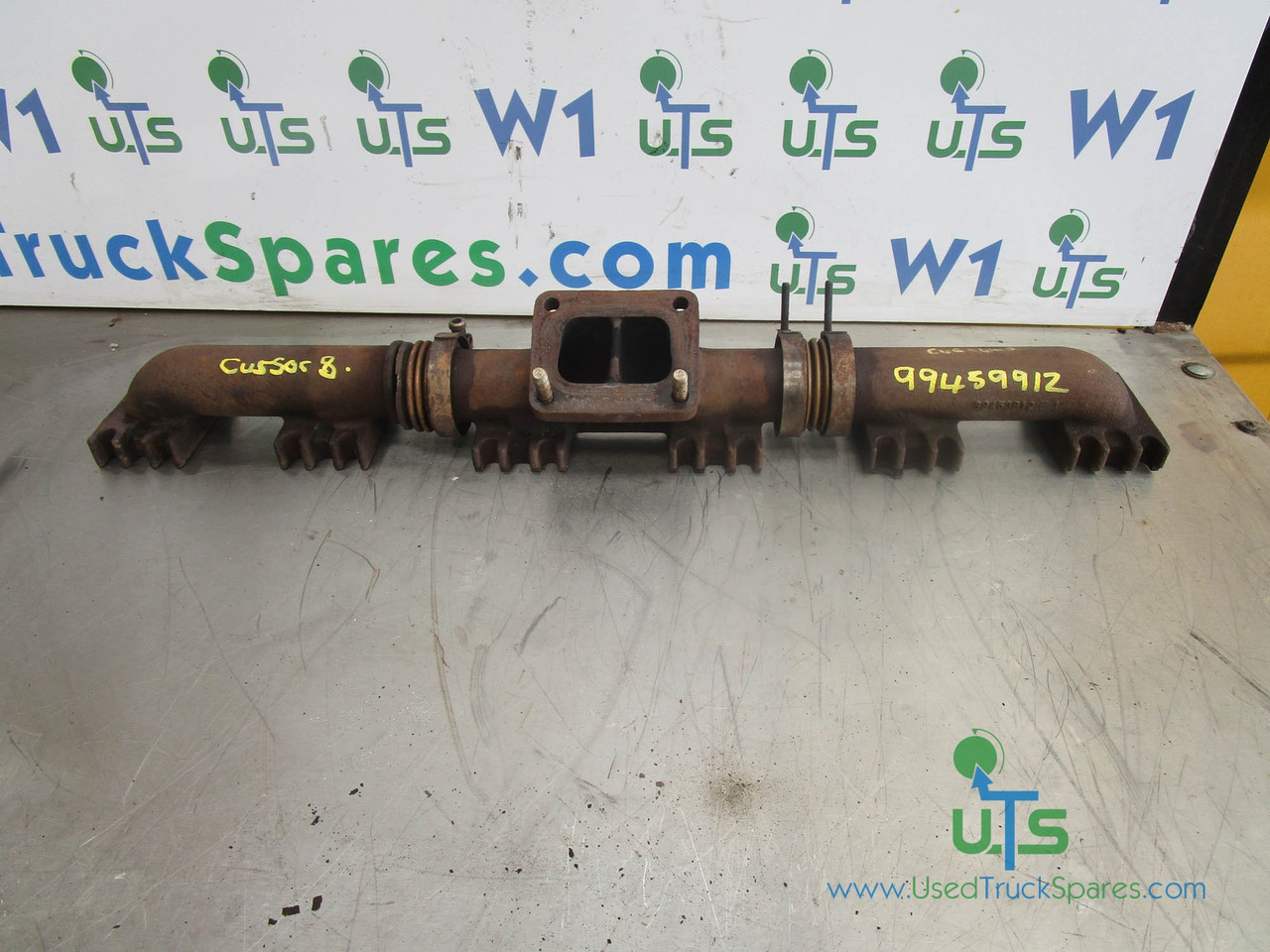 IVECO CURSOR 8 EXHAUST MANIFOLD P/NO 99459912 - Auspuff/ Abgasanlage für LKW: das Bild 1 IVECO CURSOR 8 EXHAUST MANIFOLD P/NO 99459912 - Auspuff/ Abgasanlage für LKW: das Bild 1