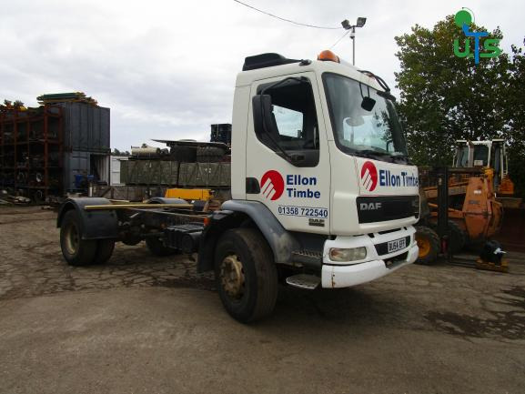 DAF LF 220 BREAKING FOR SPARES - LKW: das Bild 2 DAF LF 220 BREAKING FOR SPARES - LKW: das Bild 2