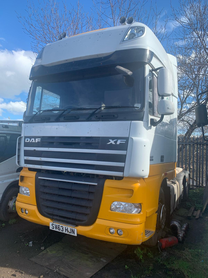 DAF XF 105 460 MANUAL (2013) BREAKING FOR PARTS - LKW: das Bild 1 DAF XF 105 460 MANUAL (2013) BREAKING FOR PARTS - LKW: das Bild 1