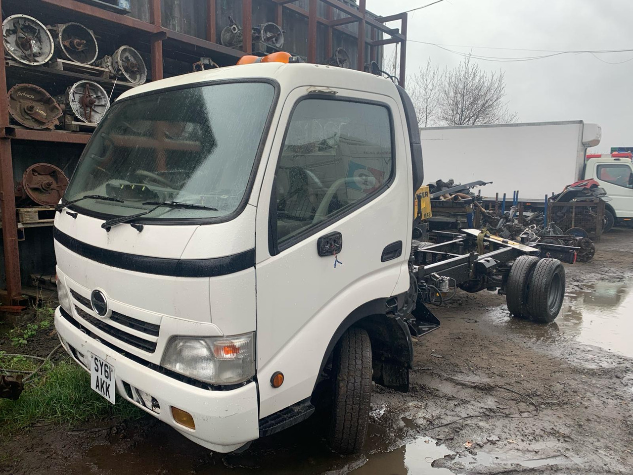 HINO 815 NO4C COMPLETE TRUCK FOR BREAKING (PARTS ONLY) - LKW: das Bild 2 HINO 815 NO4C COMPLETE TRUCK FOR BREAKING (PARTS ONLY) - LKW: das Bild 2