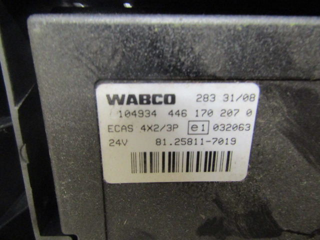 MAN TGM ECAS ECU 81.25811.7019 - Steuergerät für LKW: das Bild 2 MAN TGM ECAS ECU 81.25811.7019 - Steuergerät für LKW: das Bild 2