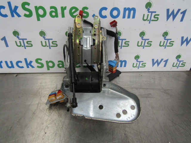 MAN TGM / TGS STEERING COLUMN ADJUSTER 7360003131 - Fahrerhaus und Interieur für LKW: das Bild 1 MAN TGM / TGS STEERING COLUMN ADJUSTER 7360003131 - Fahrerhaus und Interieur für LKW: das Bild 1