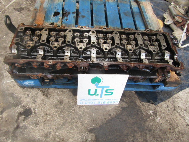 MAN TGS / TGX D2066 CYLINDER HEAD COMPLETE WITH VALVES - Motor und Teile für LKW: das Bild 2 MAN TGS / TGX D2066 CYLINDER HEAD COMPLETE WITH VALVES - Motor und Teile für LKW: das Bild 2