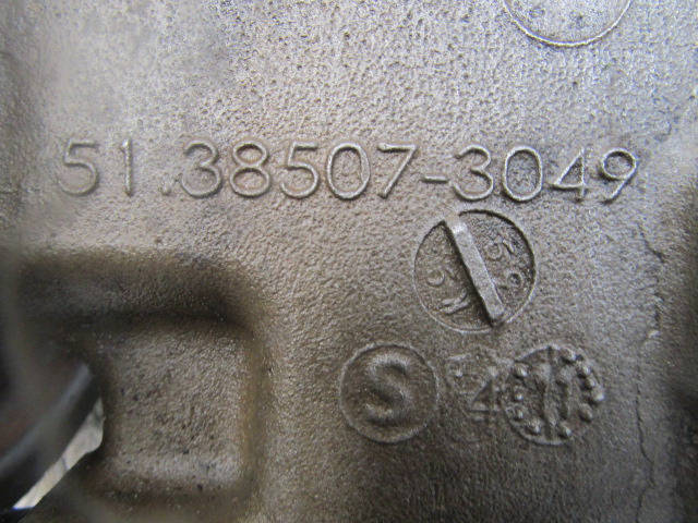 MAN TGS / TGX WATER PUMP DRIVE UNIT P/NO 51.38507-3049 - Motor und Teile für LKW: das Bild 3 MAN TGS / TGX WATER PUMP DRIVE UNIT P/NO 51.38507-3049 - Motor und Teile für LKW: das Bild 3