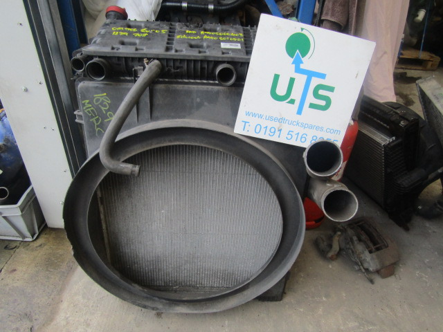 MERCEDES AXOR 1829 OM906 RADIATOR & INTERCOOLER A940 500 0403 / 0401 - Kühler für LKW: das Bild 1 MERCEDES AXOR 1829 OM906 RADIATOR & INTERCOOLER A940 500 0403 / 0401 - Kühler für LKW: das Bild 1